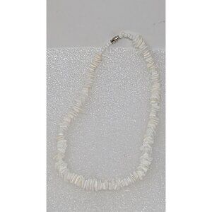 Vintage White Hawaiian Puka Shell Necklace With Barrel Clasp